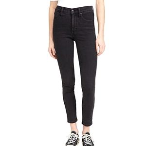 Madewell Women's 10" High Rise Skinny Jeans off black. Size 28p .